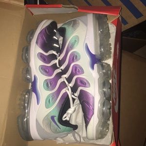 Nike Air vapormax plus ‘grape’